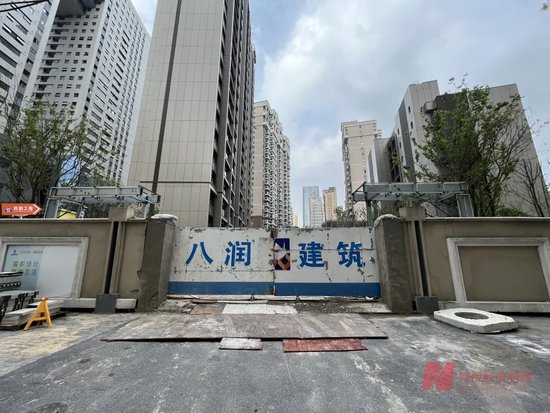没看样板间就掏上千万， 上海这些业主如今发现一堆问题！开发商回应...
